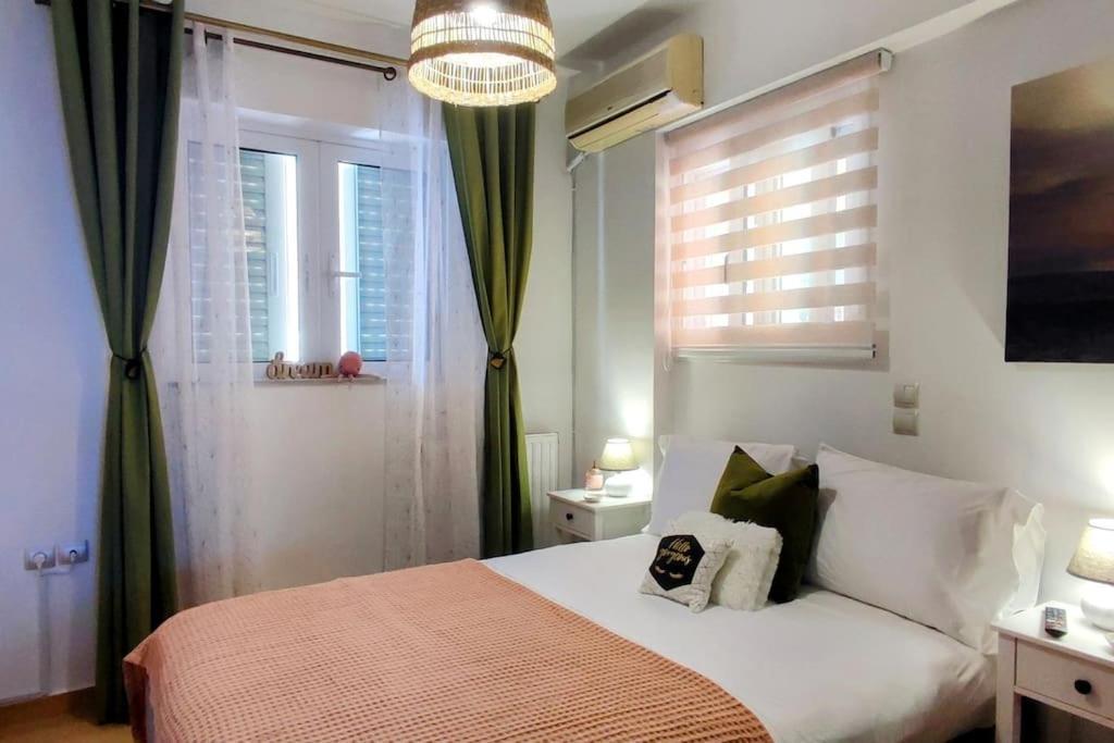 Simply Meraki Gytheian Apt With Panoramic Sea View Гитион Экстерьер фото